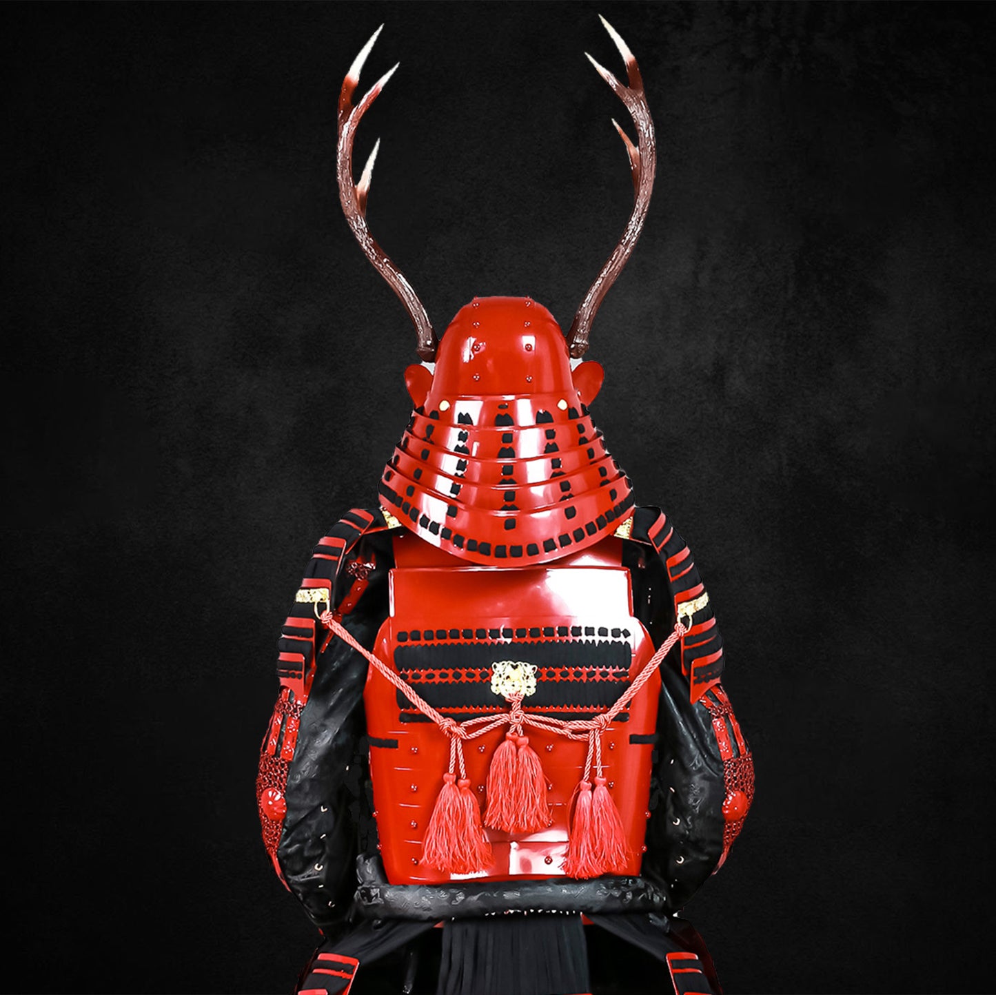 Red Samurai Armor With Horns